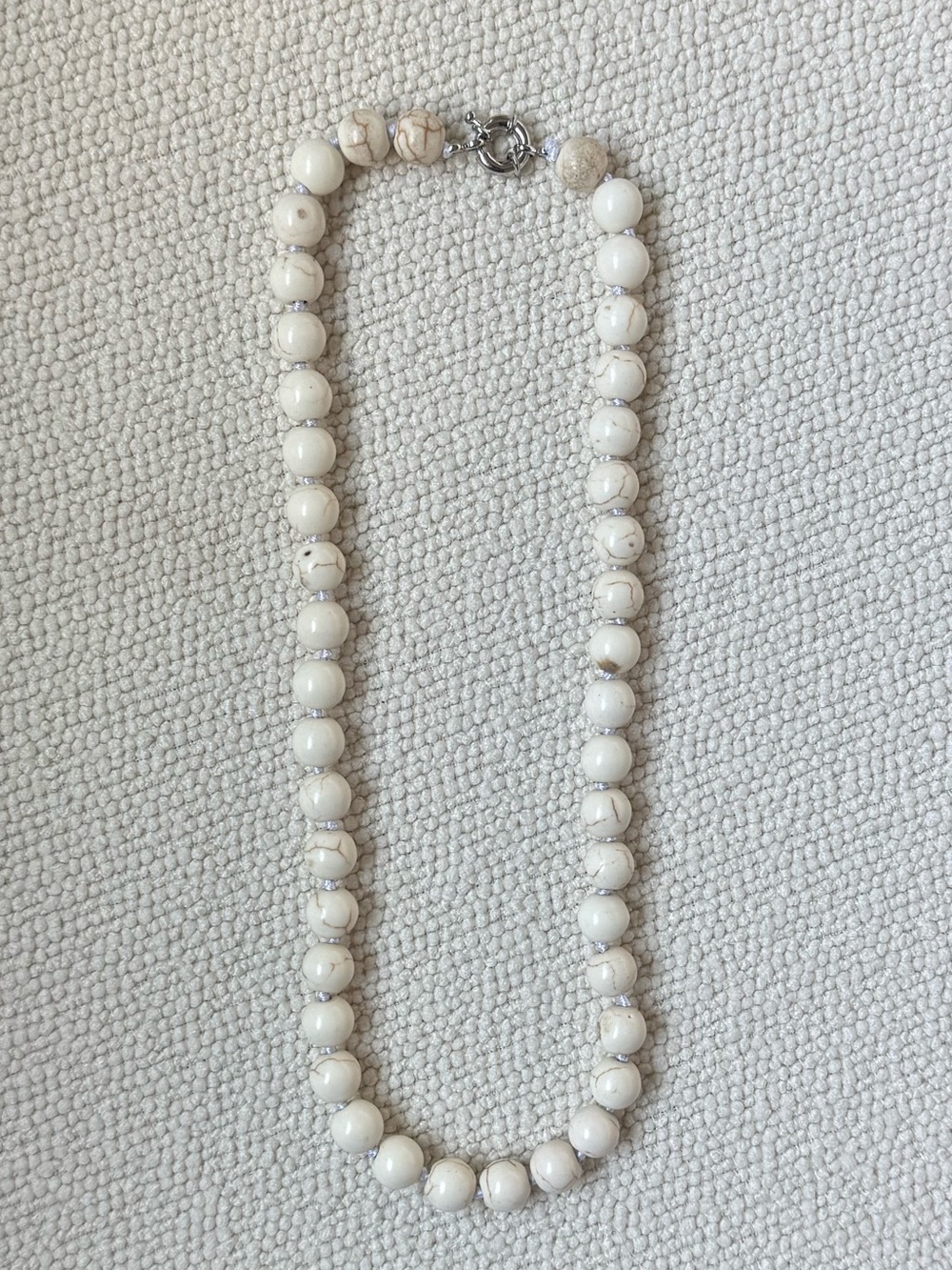 NWOT Tuckernuck Howlite Necklace